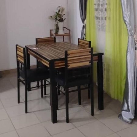 Appart Meuble Le Dakota Yaoundé Екстериор снимка