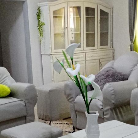 Appart Meuble Le Dakota Yaoundé Екстериор снимка
