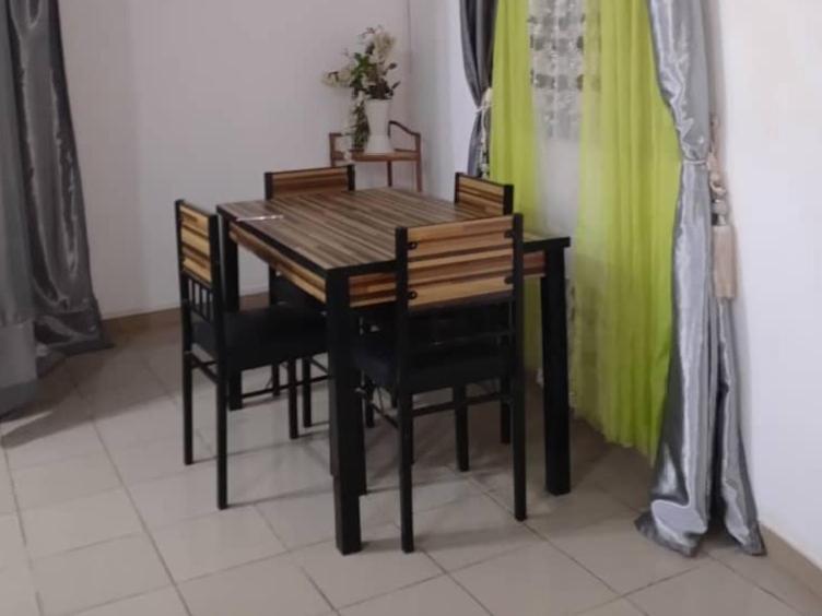 Appart Meuble Le Dakota Yaoundé Екстериор снимка